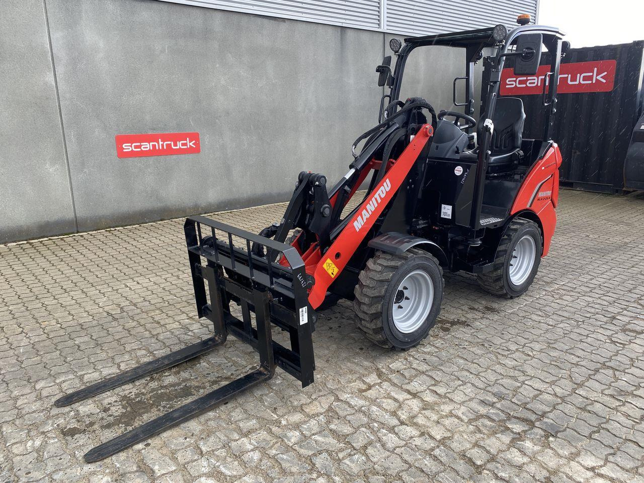 Compact loader Manitou MLA 2-25H 4P