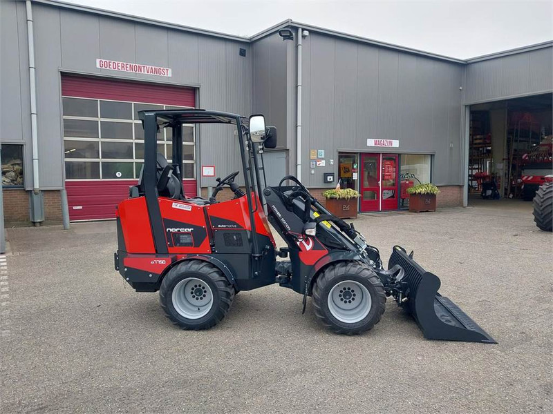Compact loader NORCAR a7750 automotive