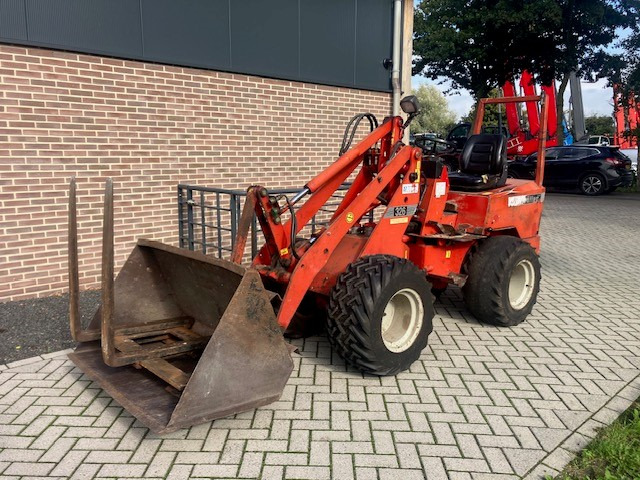 Compact loader SCHÄFFER 326 miniloader