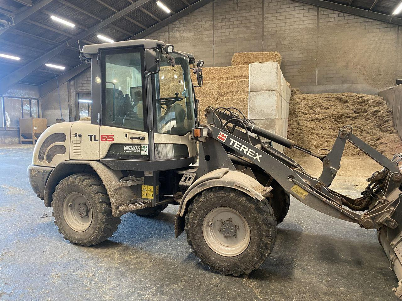 Compact loader Terex TL65
