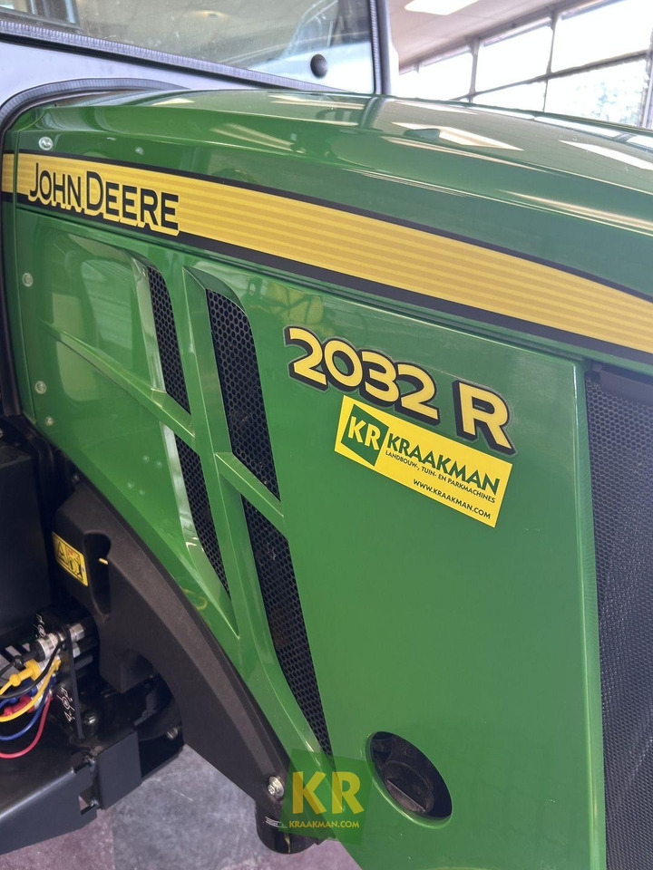 Compact tractor 2032R John Deere