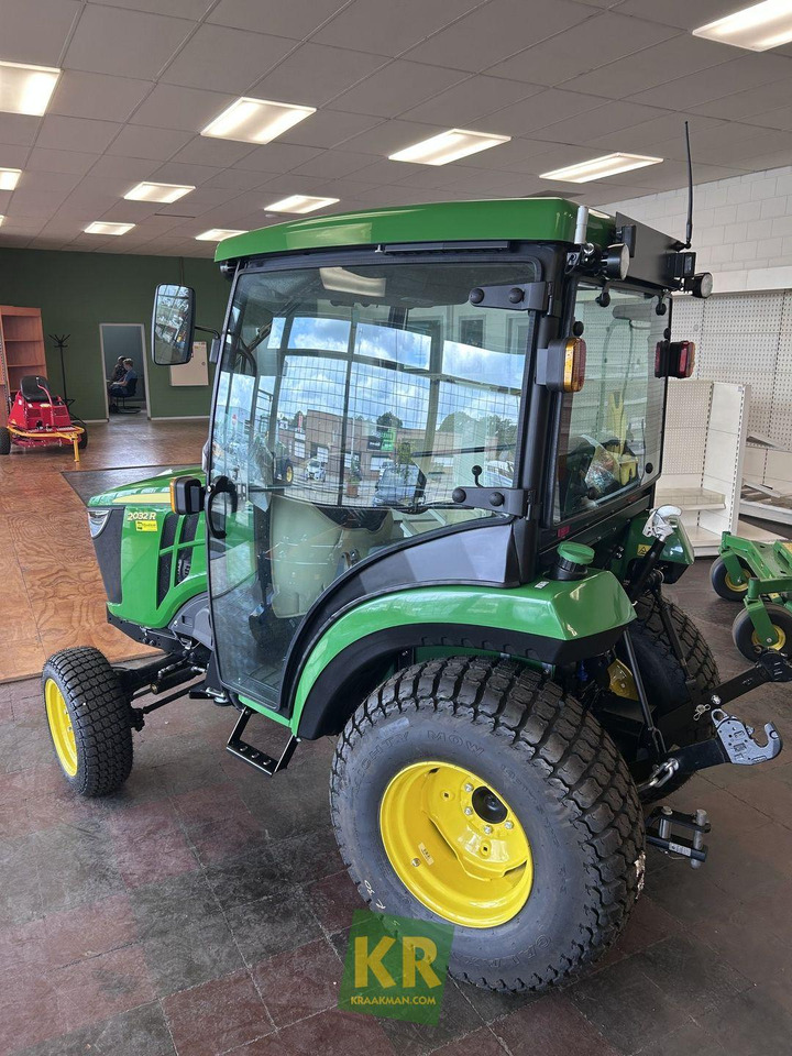 Compact tractor 2032R John Deere