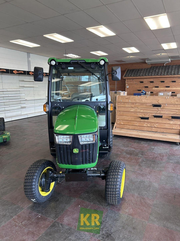 Compact tractor 2032R John Deere