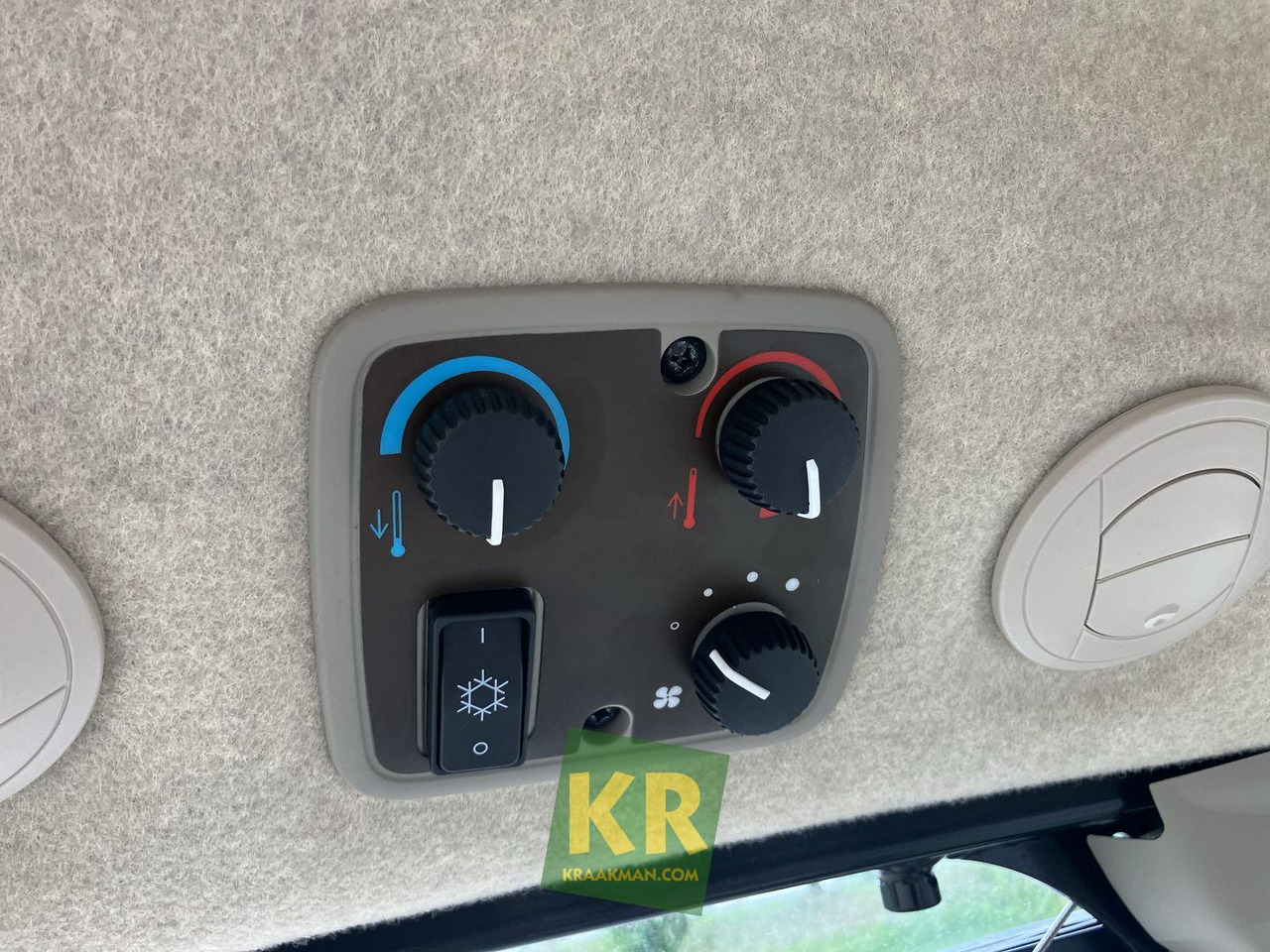 Compact tractor 3039R John Deere