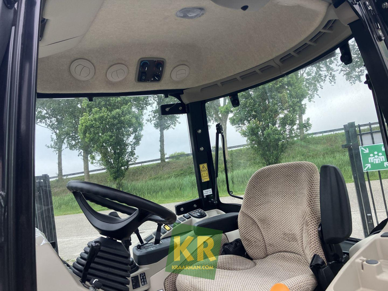 Compact tractor 3039R John Deere