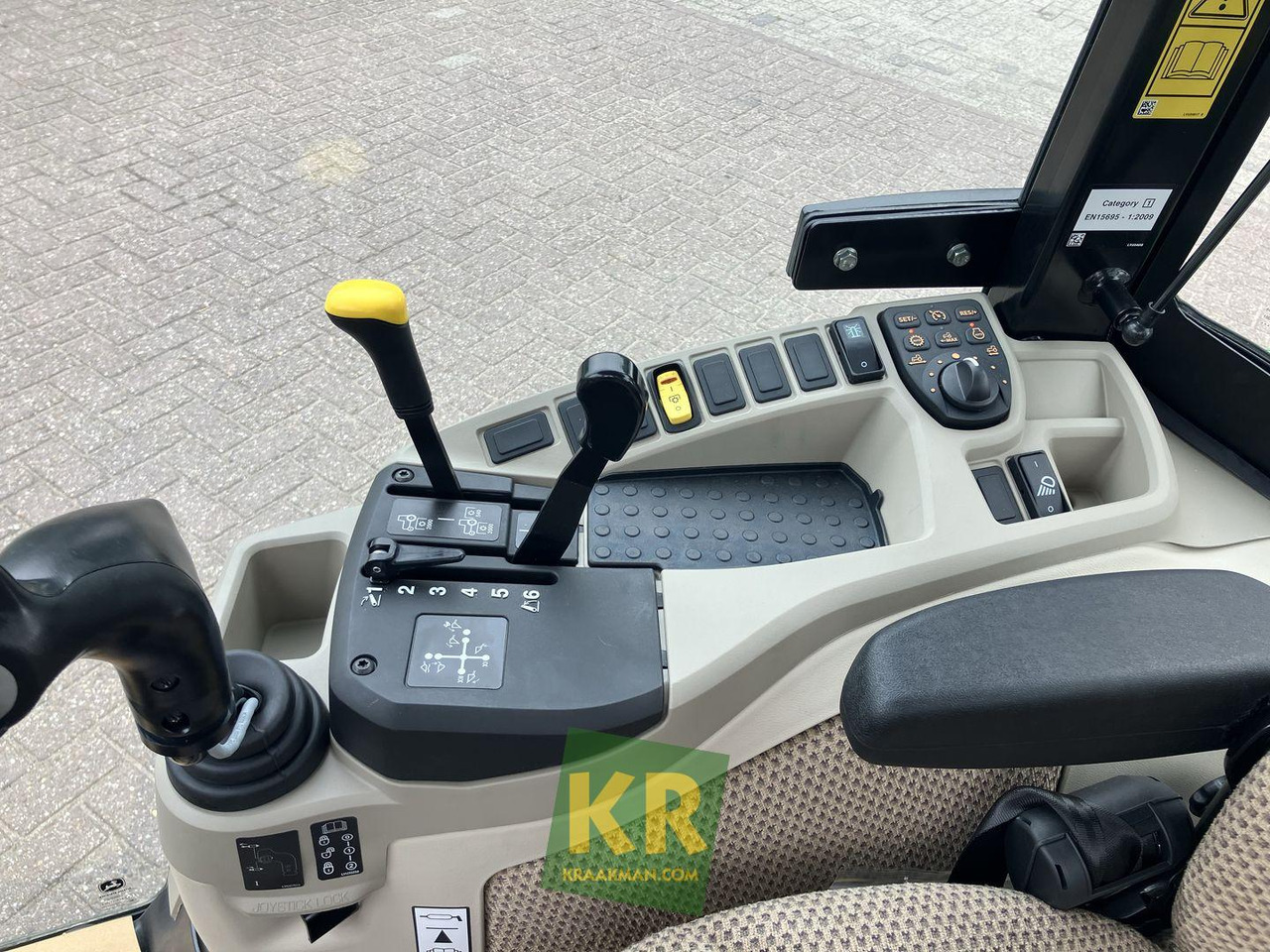 Compact tractor 3039R John Deere