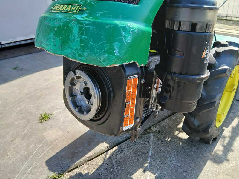Compact tractor Ferrari 307