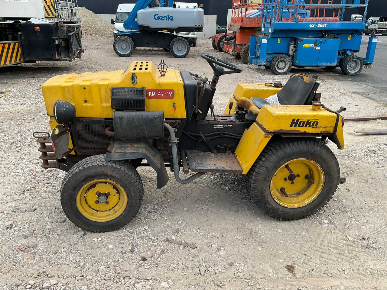 Compact tractor Hakotrac 3800 D