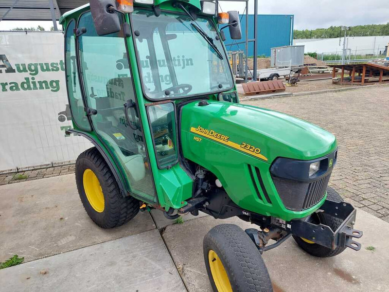 Compact tractor John Deere 2320