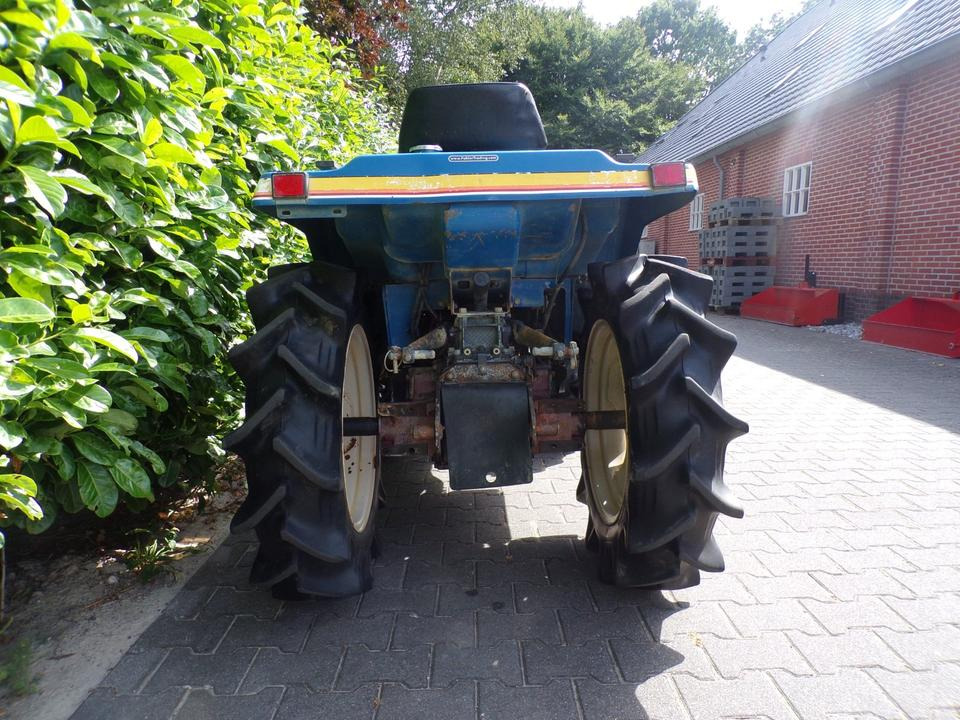 Compact tractor Kleintraktor Iseki TU160