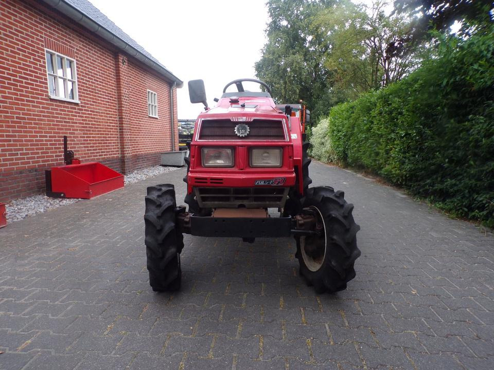 Compact tractor Kleintraktor Mitsubishi MT20
