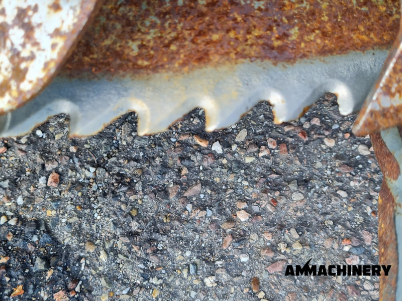 Corn header Claas Orbis 750 i63