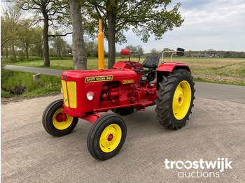 Farm tractor David Brown 880 Implematic: picture 1