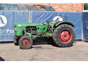 Straddle tractor Deutz D50 05: picture 1