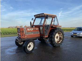 Farm tractor FIAT 70-90: picture 1