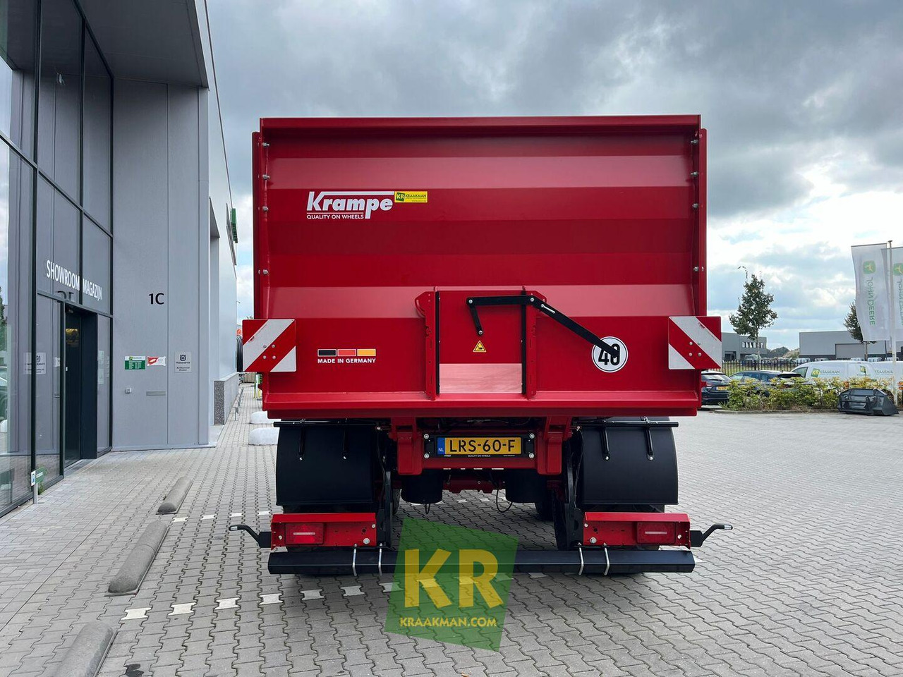 Farm tipping trailer/ Dumper BIG BODY 700 Krampe