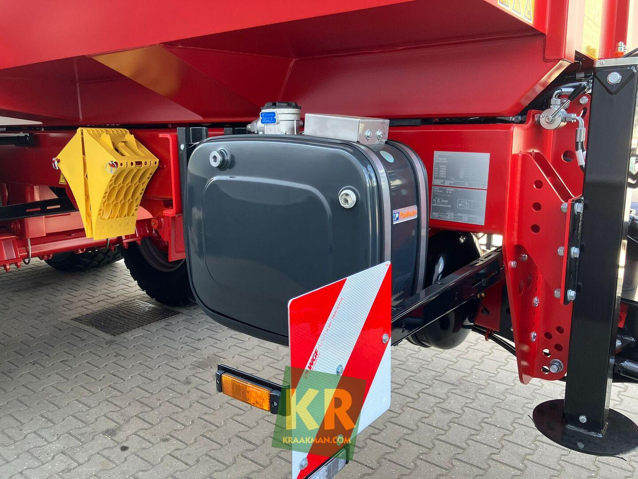 Farm tipping trailer/ Dumper BIG BODY 900 Krampe