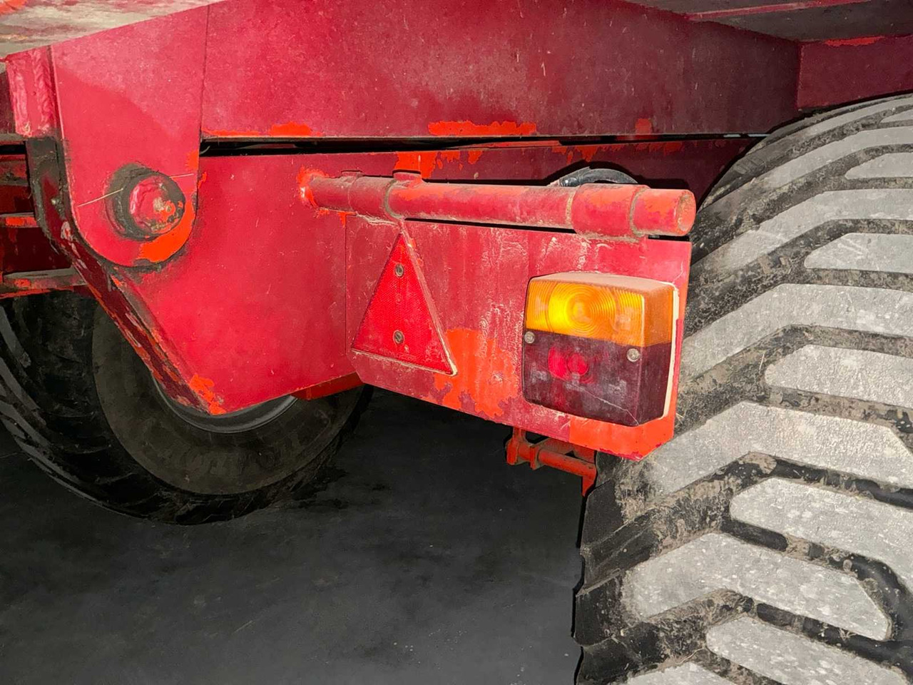 Farm tipping trailer/ Dumper Beco S1000