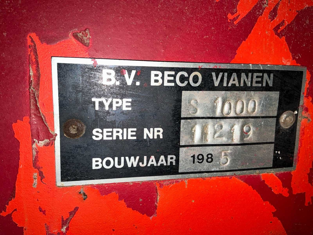 Farm tipping trailer/ Dumper Beco S1000