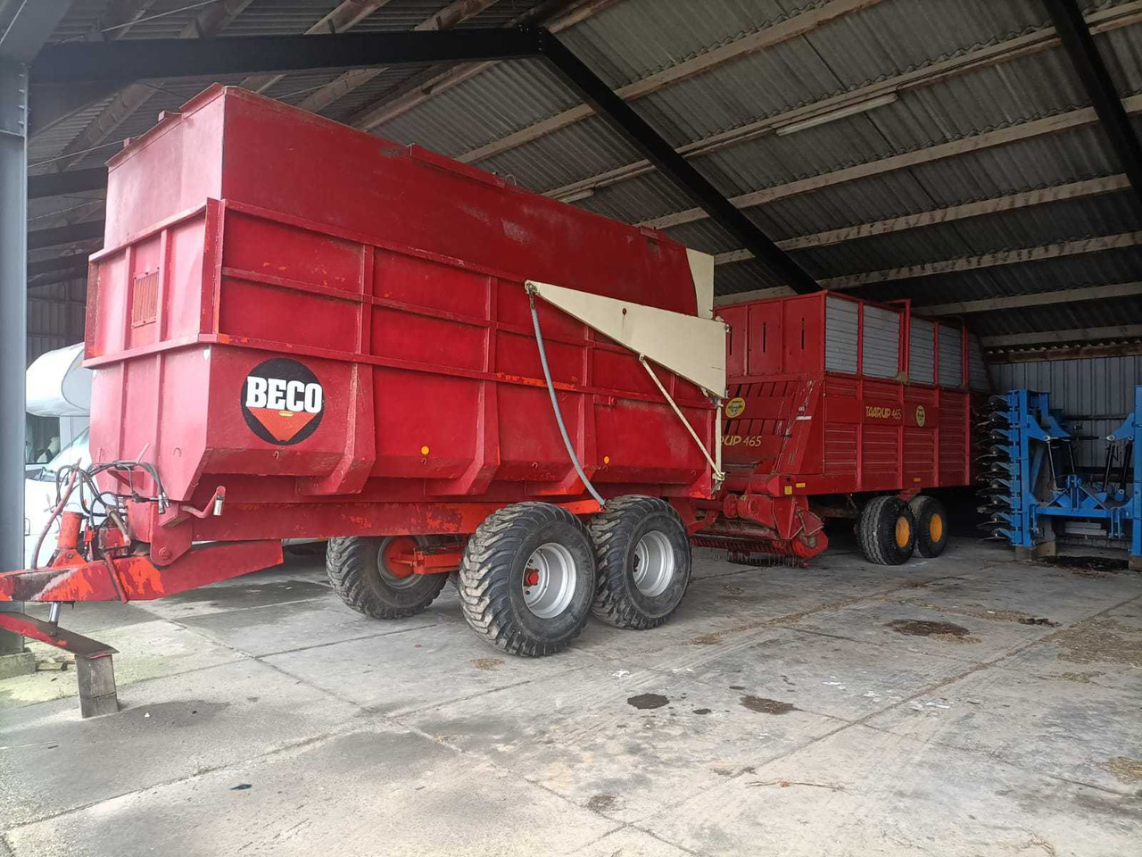Farm tipping trailer/ Dumper Beco S1000