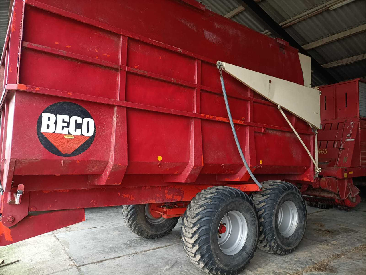Farm tipping trailer/ Dumper Beco S1000