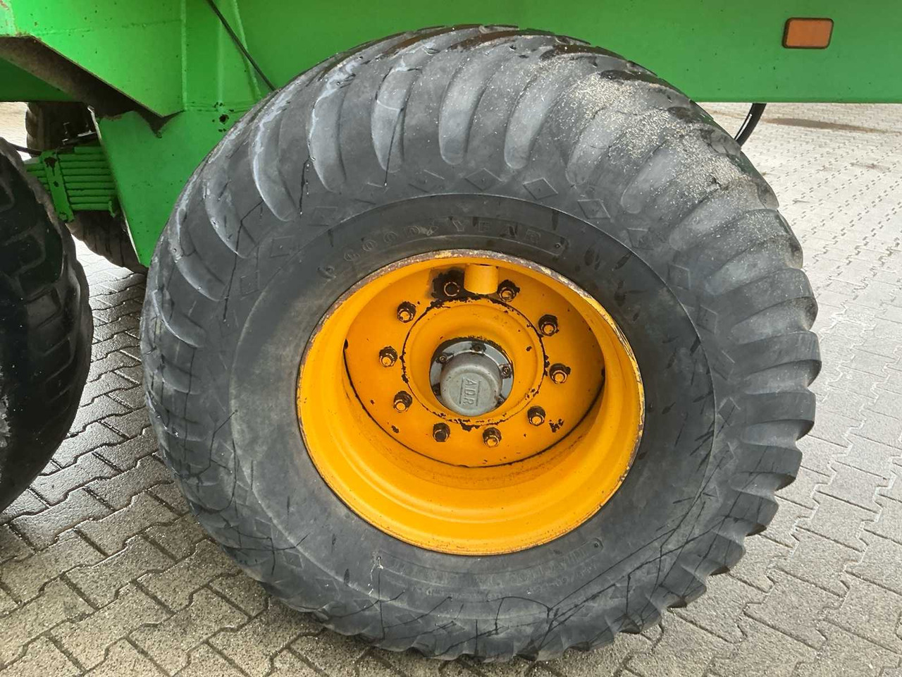 Farm tipping trailer/ Dumper Joskin 16000BCL