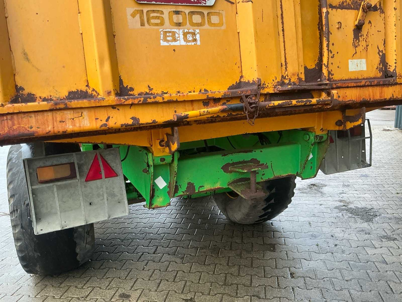 Farm tipping trailer/ Dumper Joskin 16000BCL