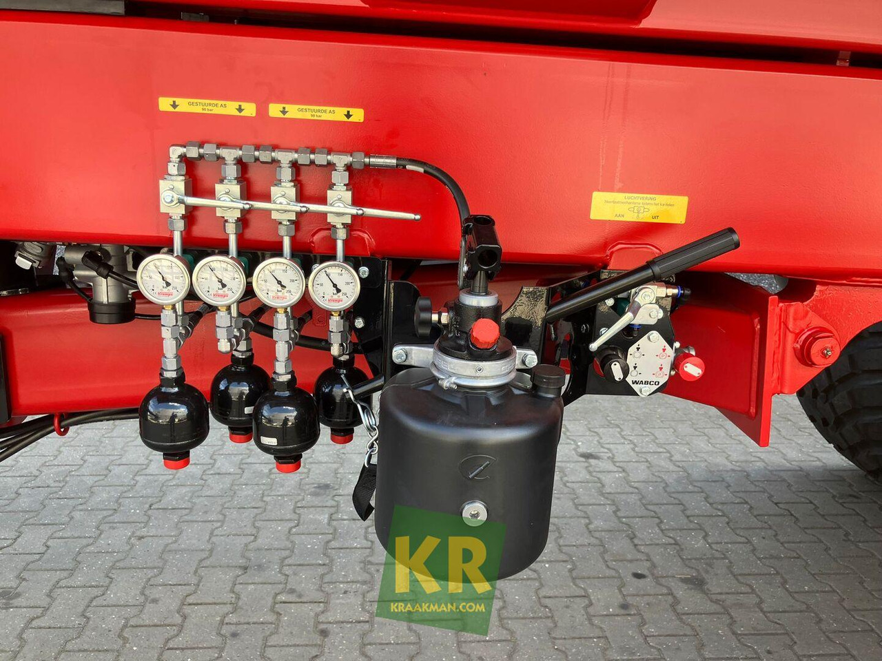 Farm tipping trailer/ Dumper Krampe BIG BODY 900