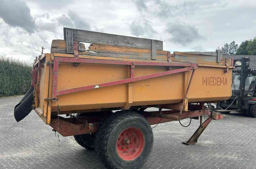 Farm tipping trailer/ Dumper Miedema hst 65 kipper, kieper