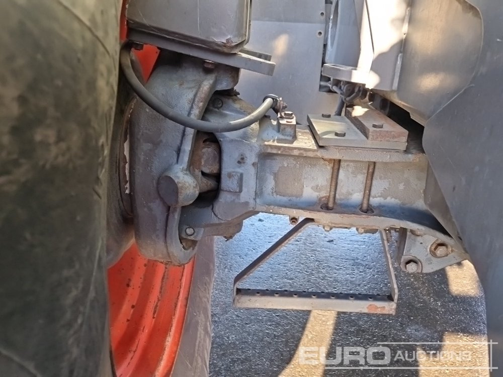 Farm tractor 2008 Claas Xerion 3800