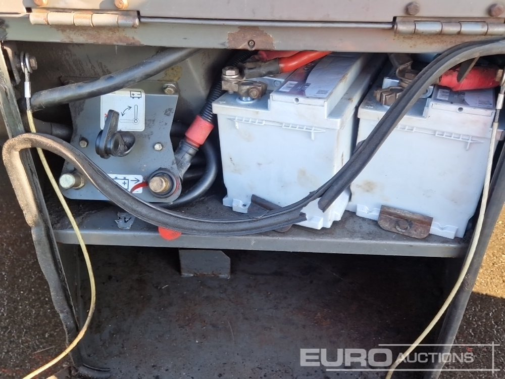 Farm tractor 2008 Claas Xerion 3800