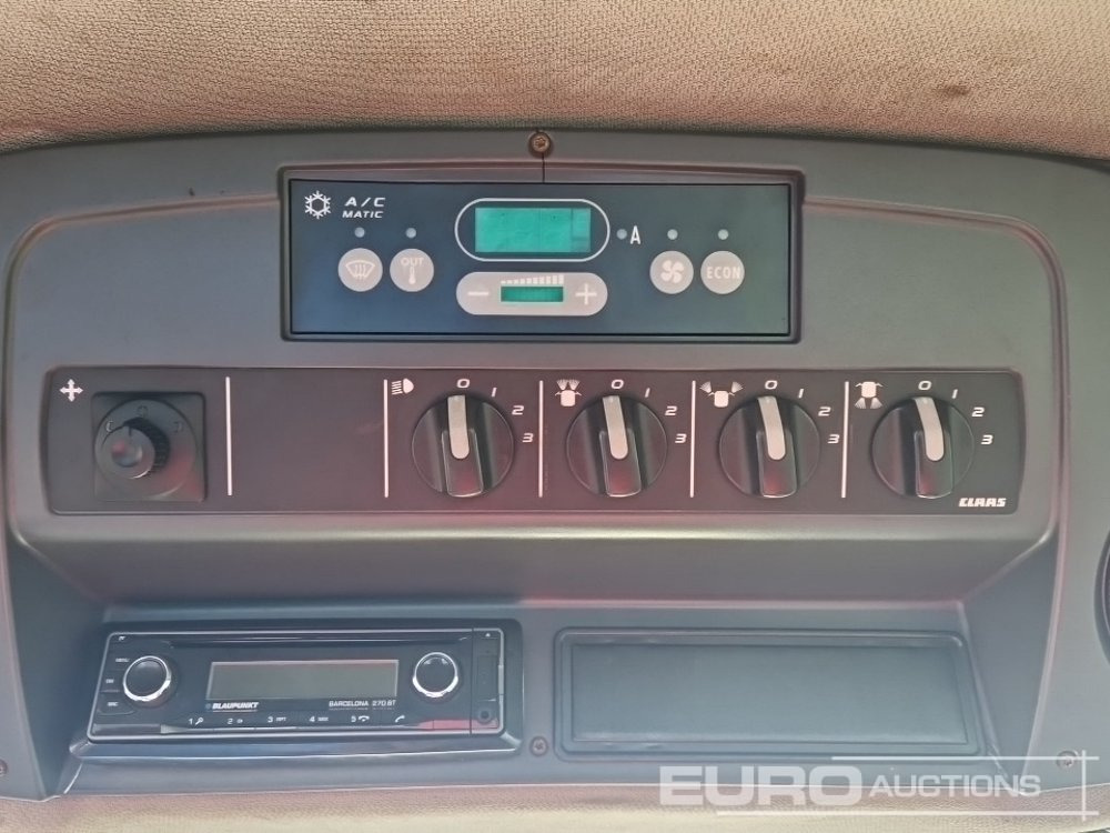 Farm tractor 2008 Claas Xerion 3800