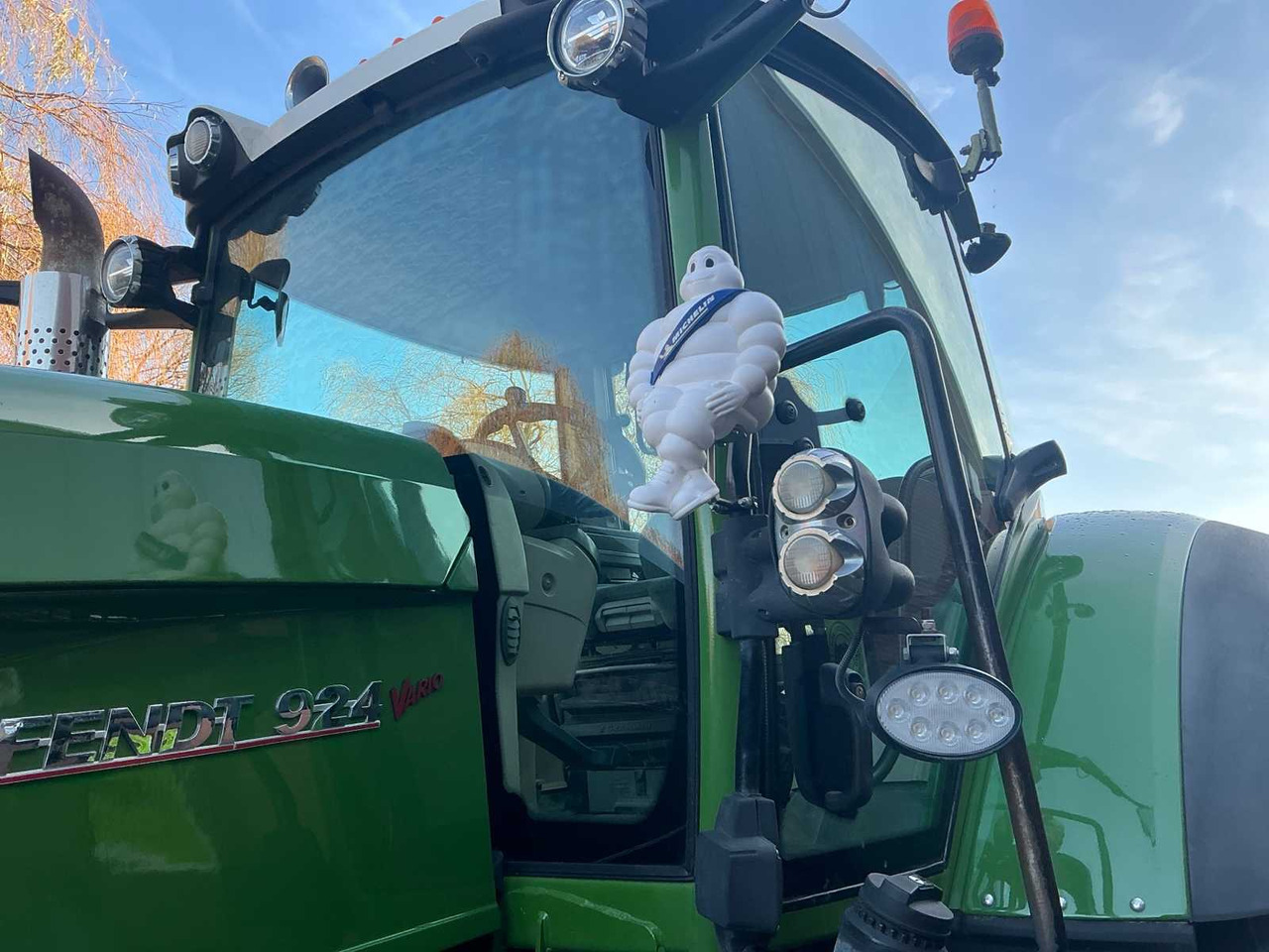 Farm tractor 2008 FENDT 924 VARIO ALL-WHEEL DRIVE FARM TRACTOR