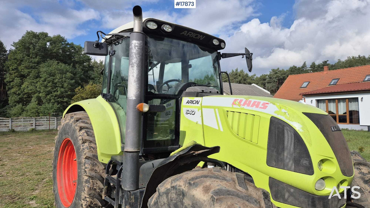 Farm tractor 2011 Claas   ARION 640