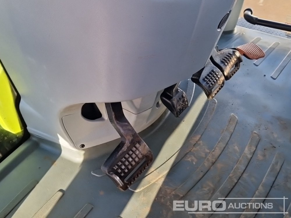 Farm tractor 2017 Claas 650 ARION