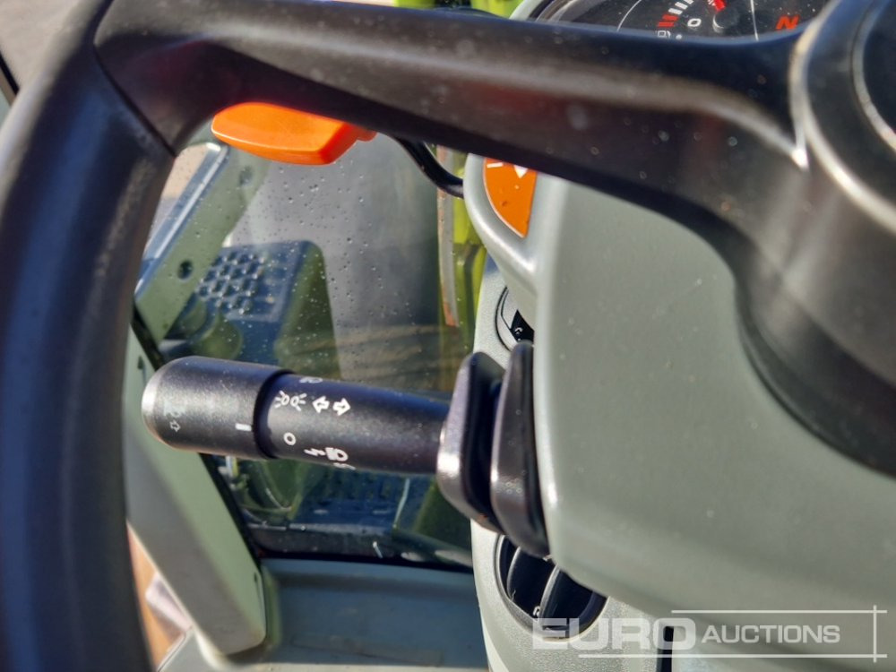 Farm tractor 2017 Claas 650 ARION