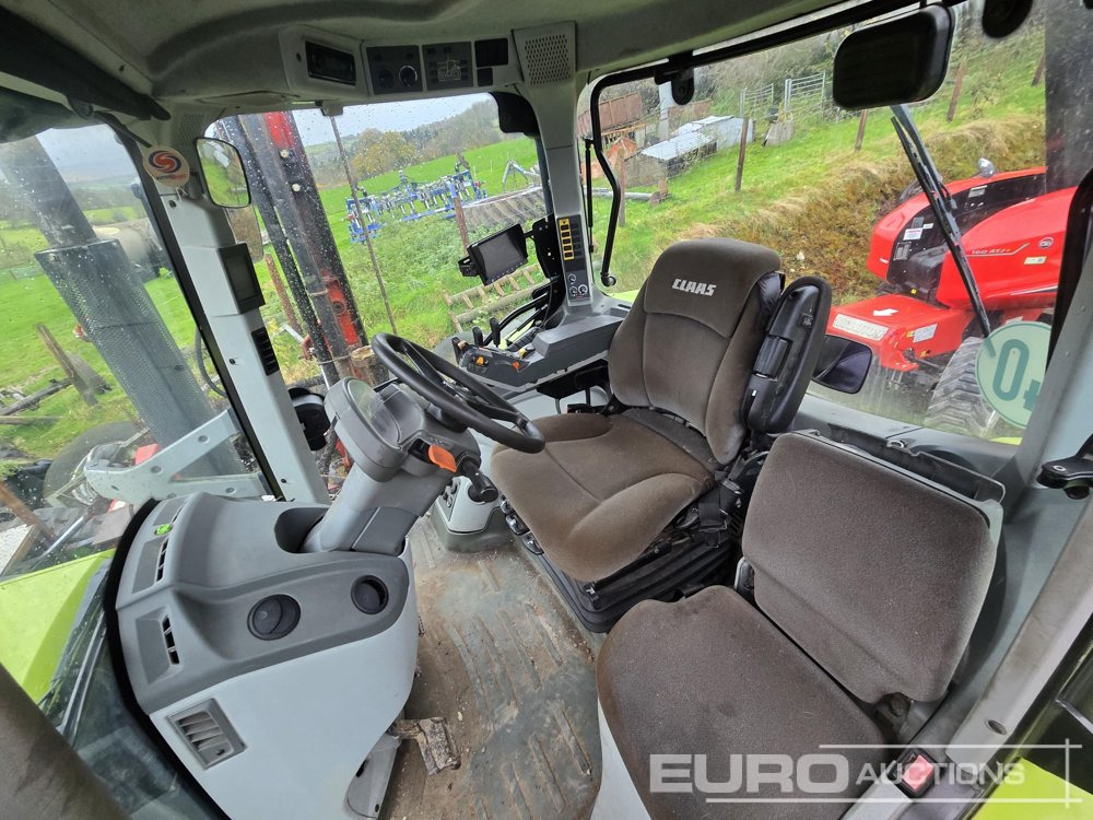 Farm tractor 2017 Claas Arion 620