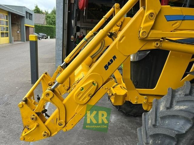 Farm tractor 5100R John Deere