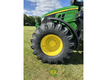 Farm tractor 6120M John Deere 