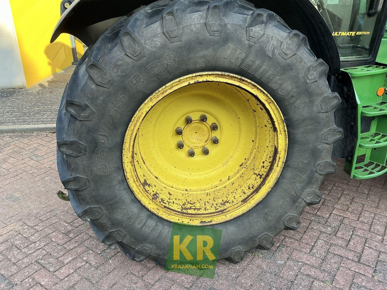 Farm tractor 6130R John Deere