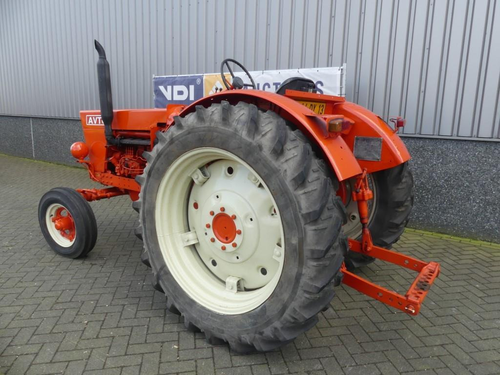 Farm tractor AVTO T40