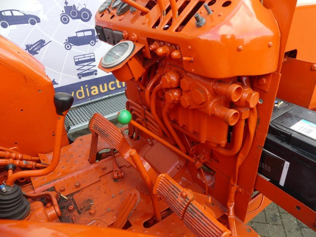 Farm tractor AVTO T40