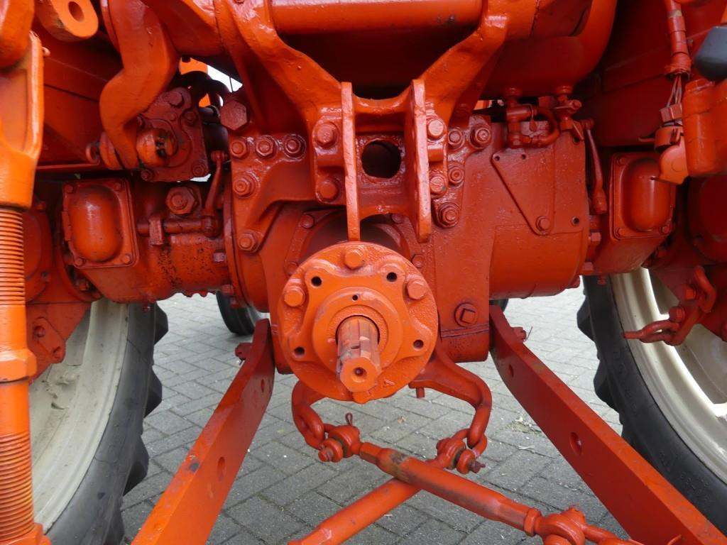 Farm tractor AVTO T40