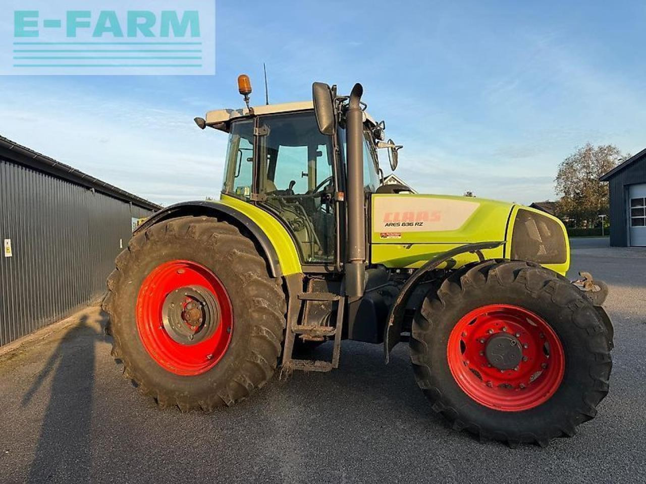 Farm tractor CLAAS 820