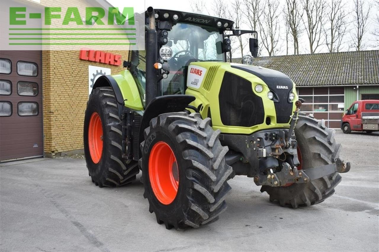 Farm tractor CLAAS 850 cebis