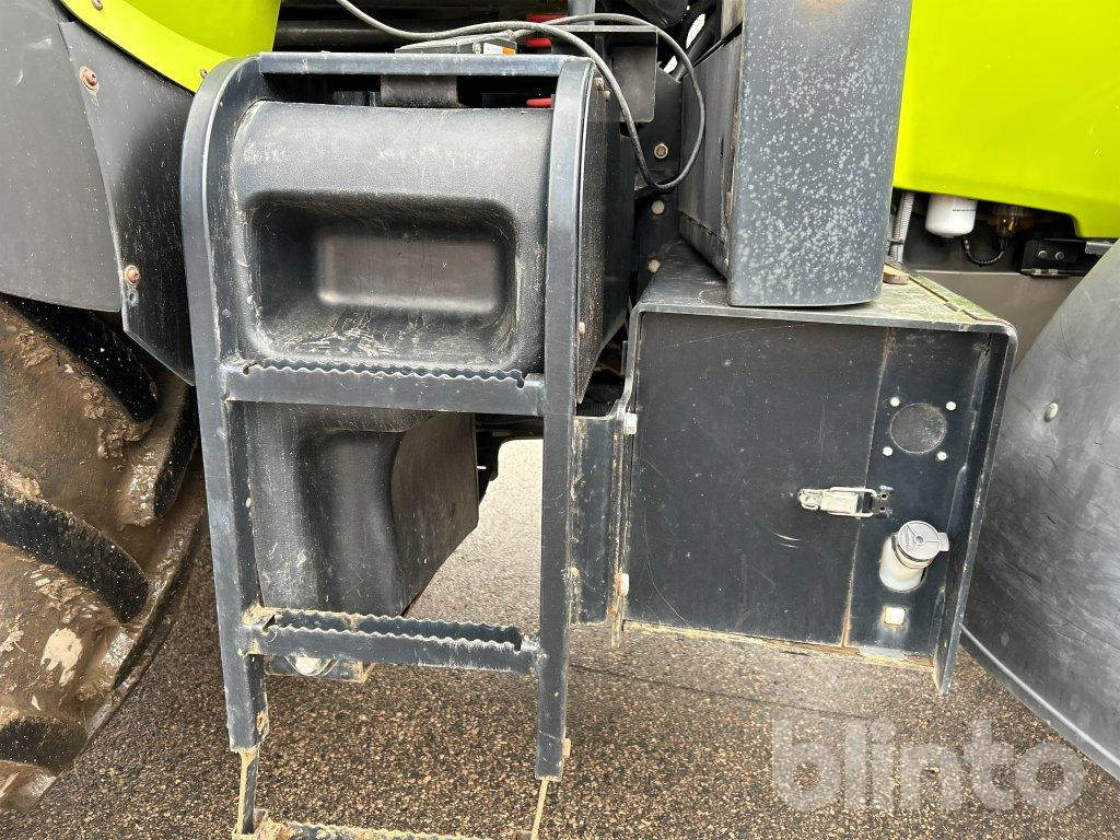 Farm tractor CLAAS A09 Axion 820 - 6516 h