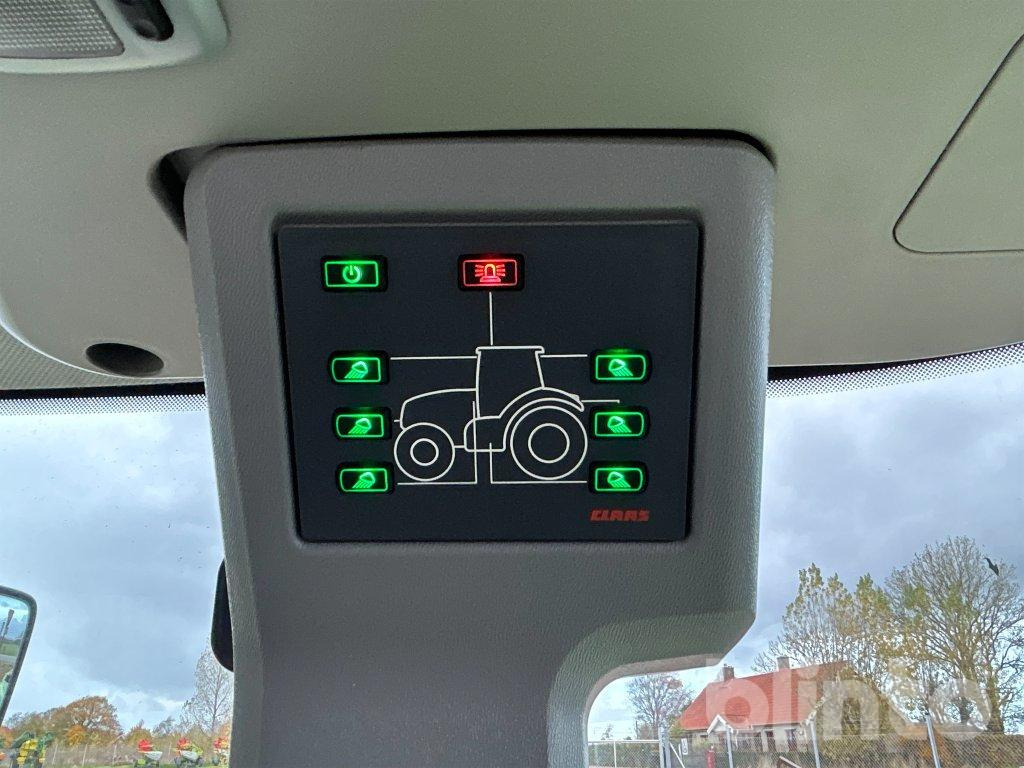 Farm tractor CLAAS A09 Axion 820 - 6516 h