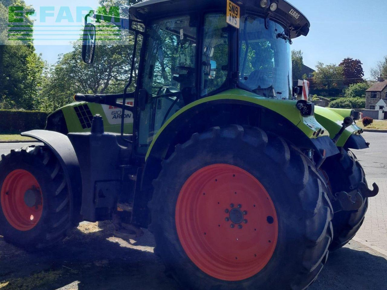 Farm tractor CLAAS ARION 610