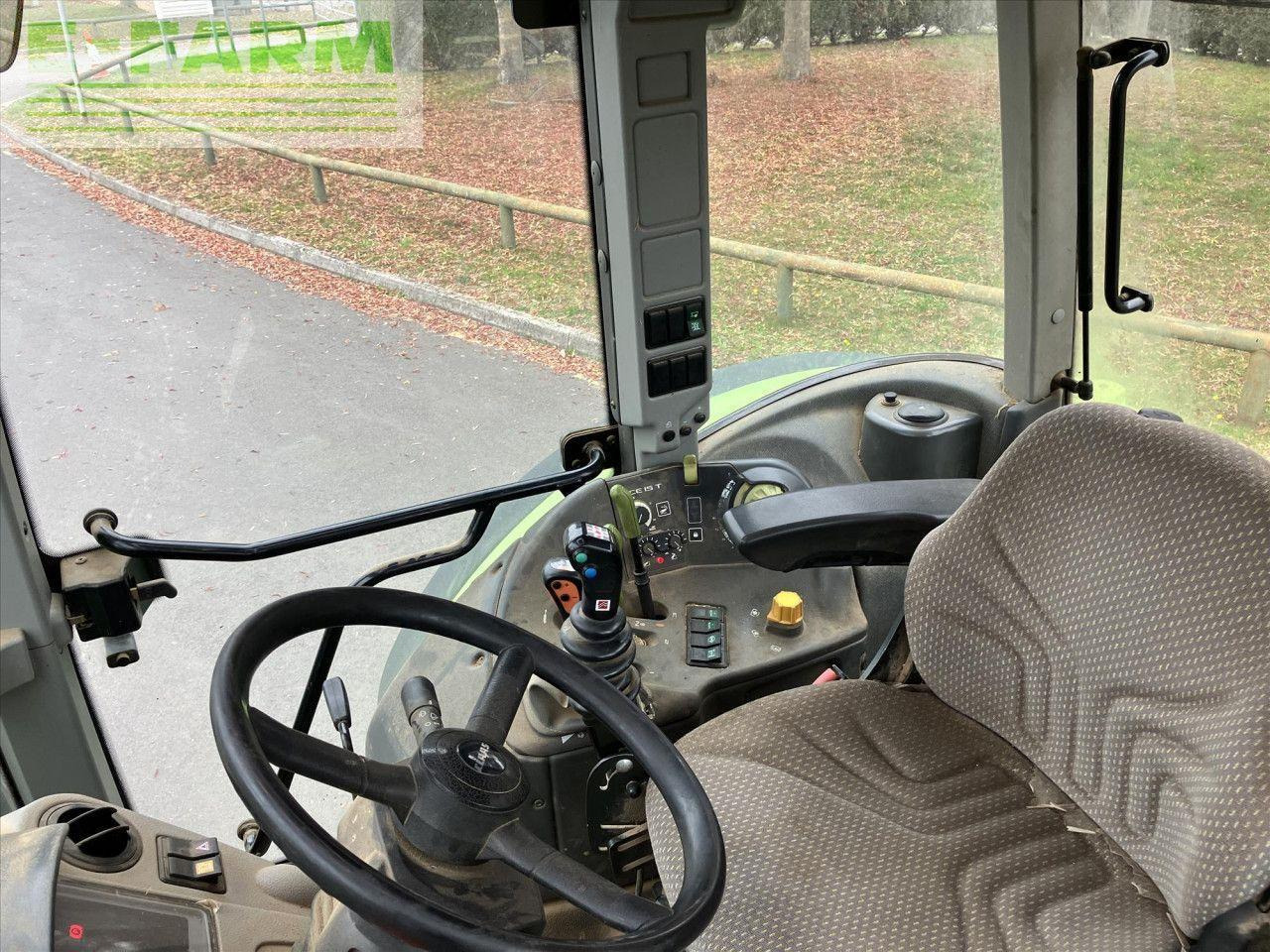 Farm tractor CLAAS ARION 620 COMFORT