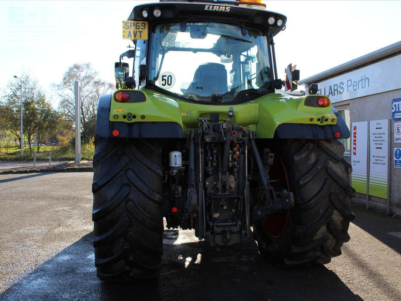 Farm tractor CLAAS ARION 630
